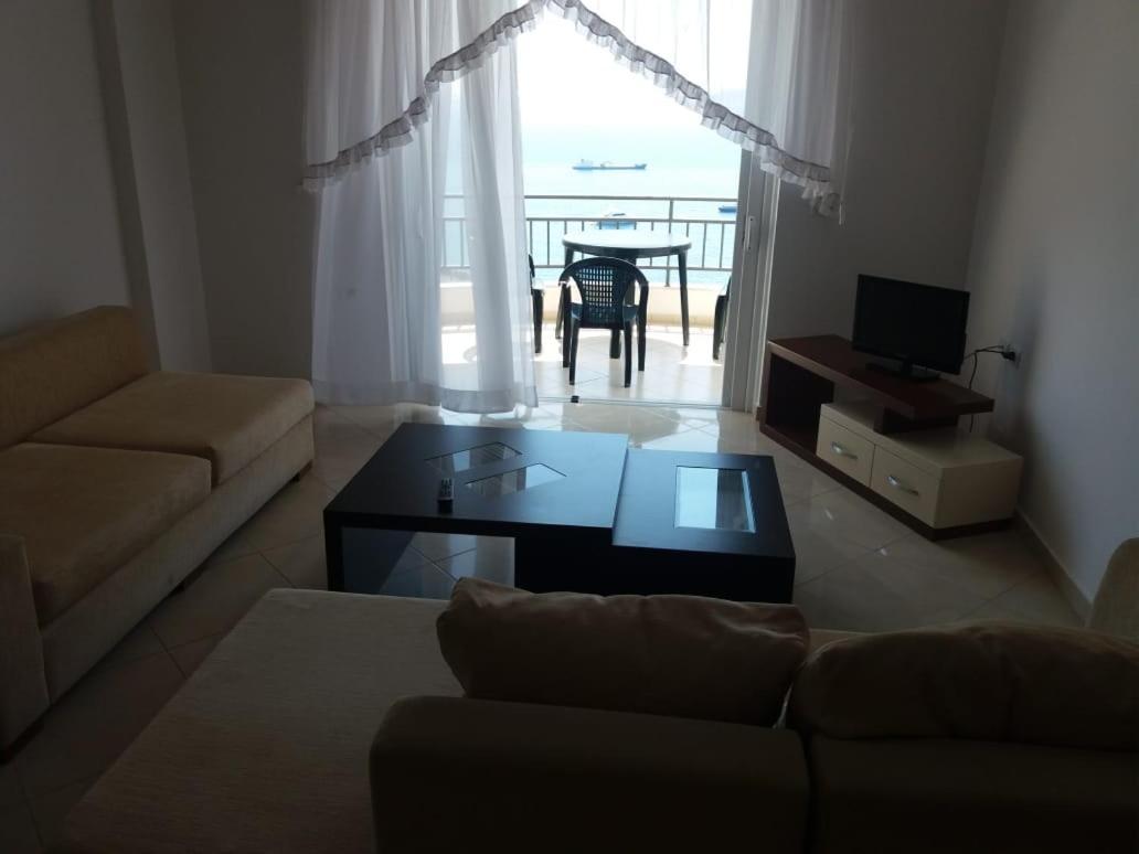Sunny&Seaview Apartment Саранде Екстериор снимка